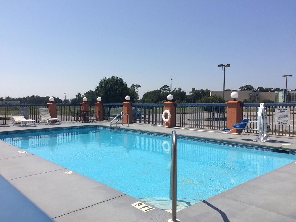 Luxury Suites Pensacola Luaran gambar